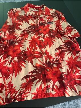 Tommy Bahama NCAA Ohio State Hawaiian Silk Shirt Men’s XL
